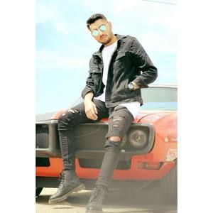 Meet your Posher, Daniel